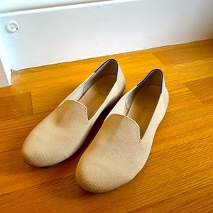 Rothy’s “The Loafer” in Ecru, size 9